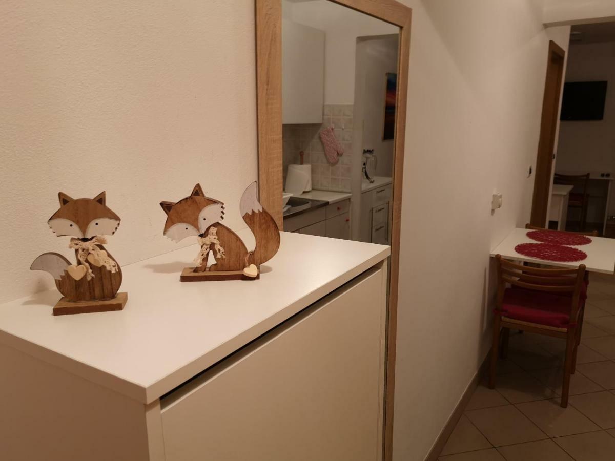 Studio Bubi Koper Luaran gambar