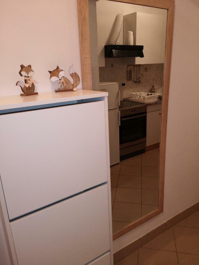 Studio Bubi Koper Luaran gambar